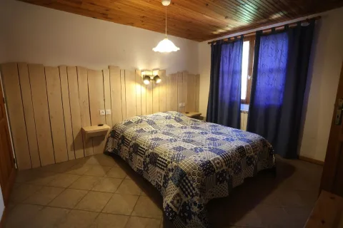 Chambre parentale du gîte Mimosa